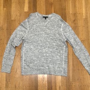 Banana republic heather grey crew neck light weight sweater, XL